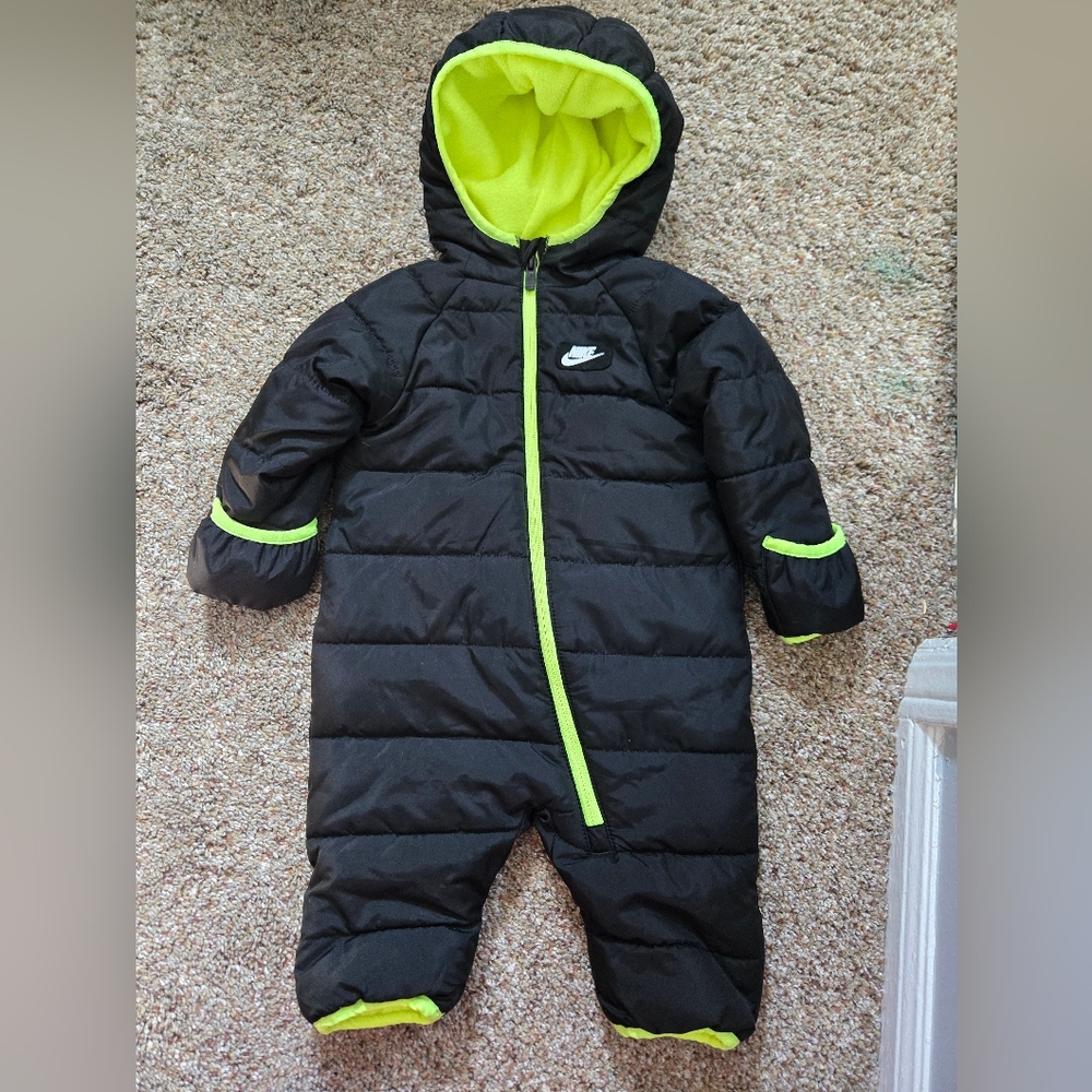 Nike Kids Black One Piece Snowsuit 6 Months